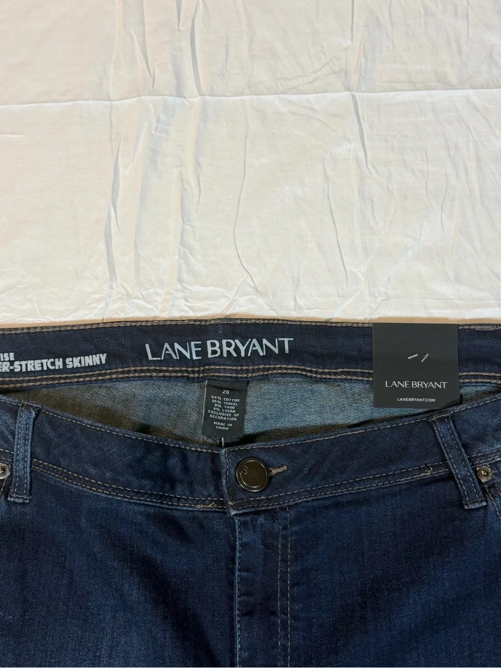 Lane Bryant Jeans 26 NWT Super Stretch Mid Rise Skinny Distressed Lace Patched